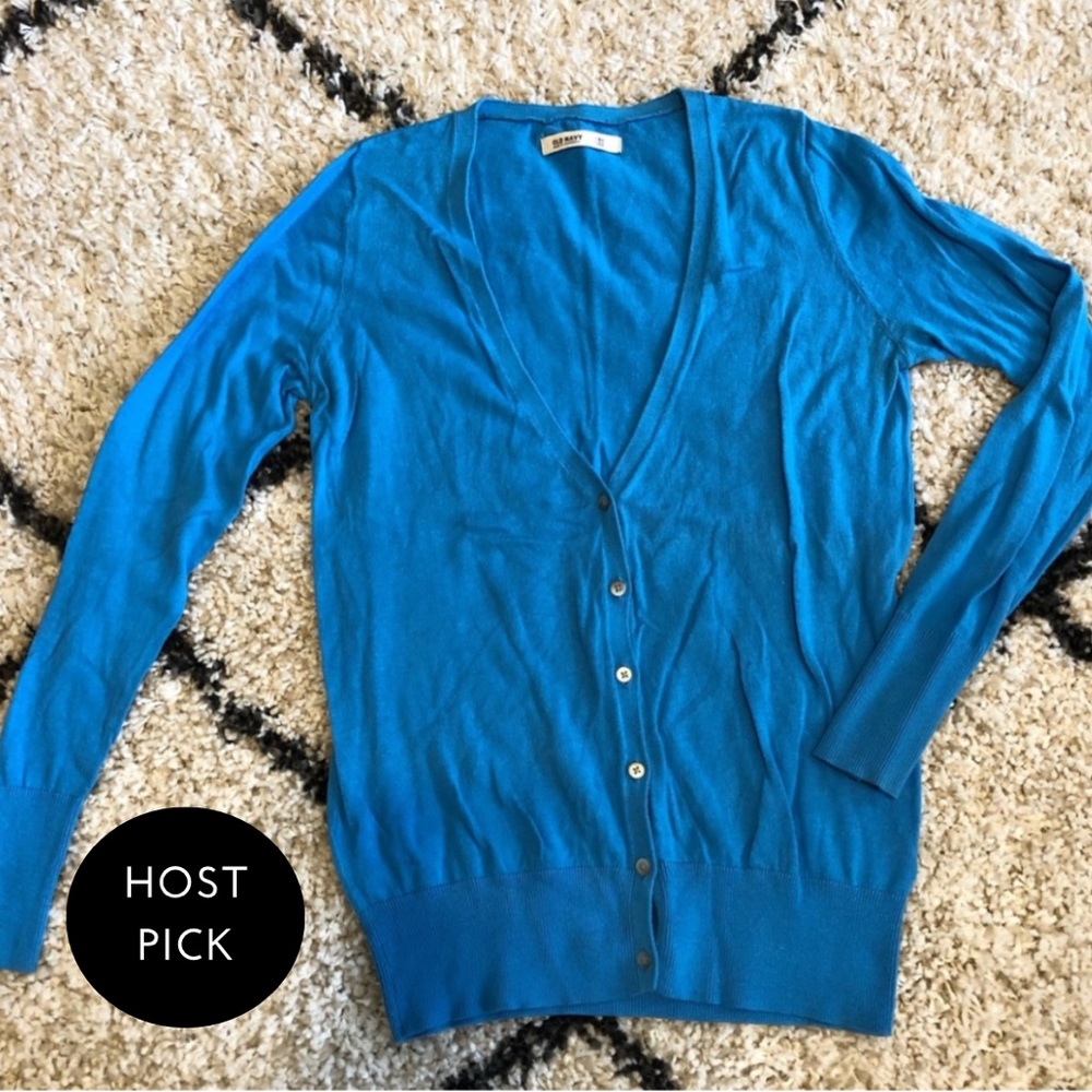 V-neck Cardigan